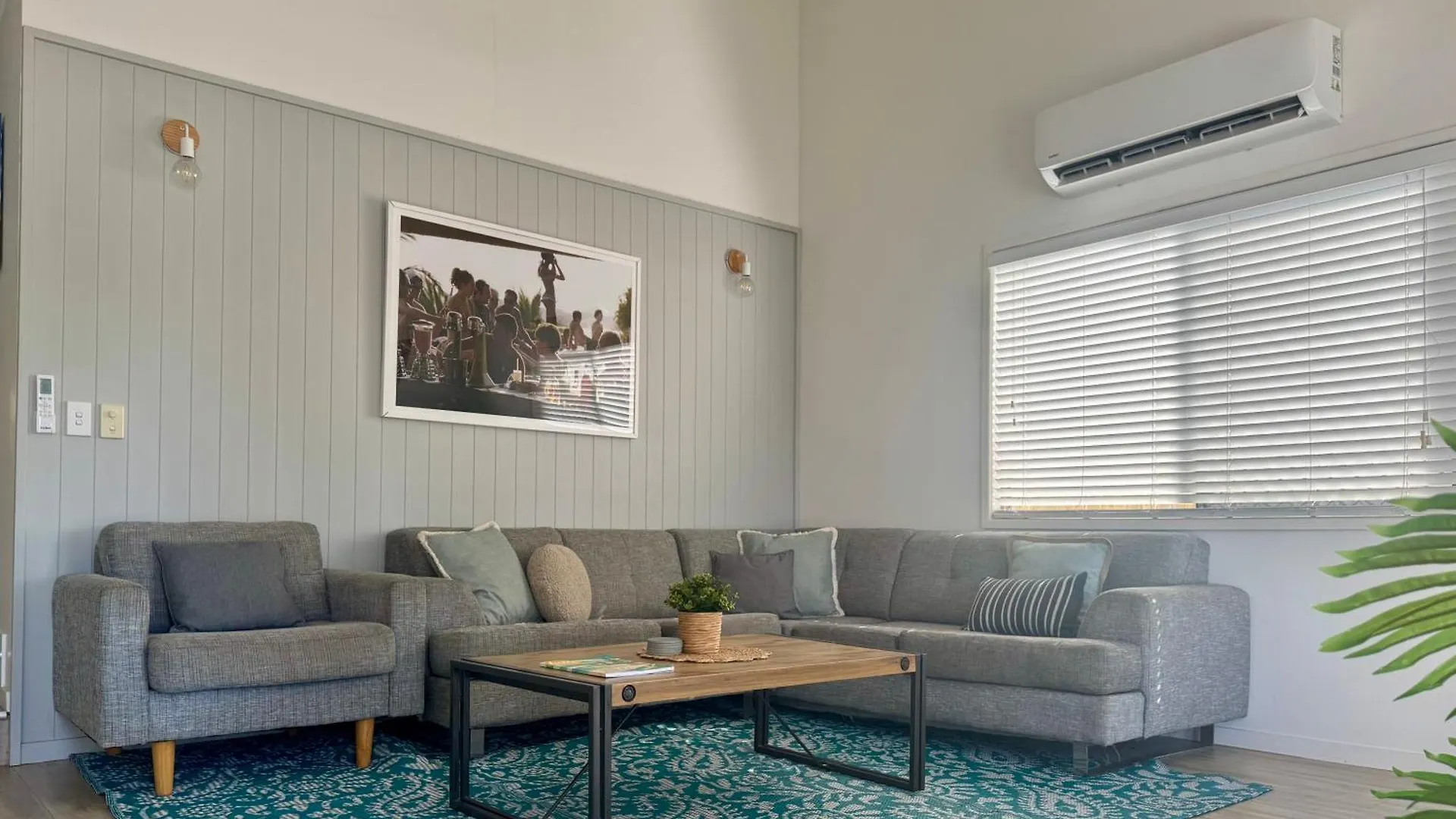 Captain Carlos Two Rainbow Beach Apartment